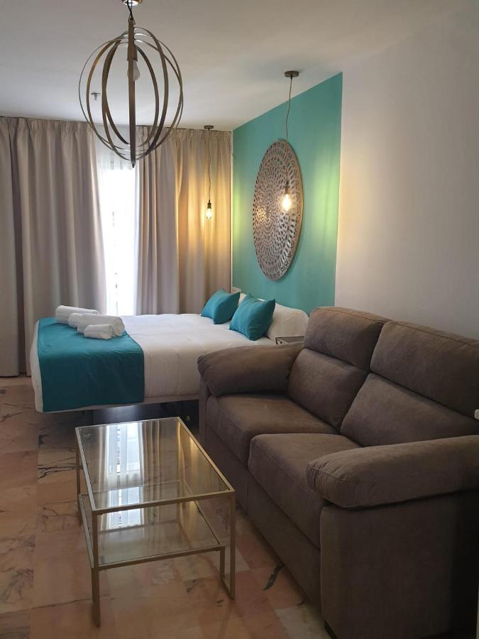 Apartamentos Doña Lola Sevilla Exterior foto